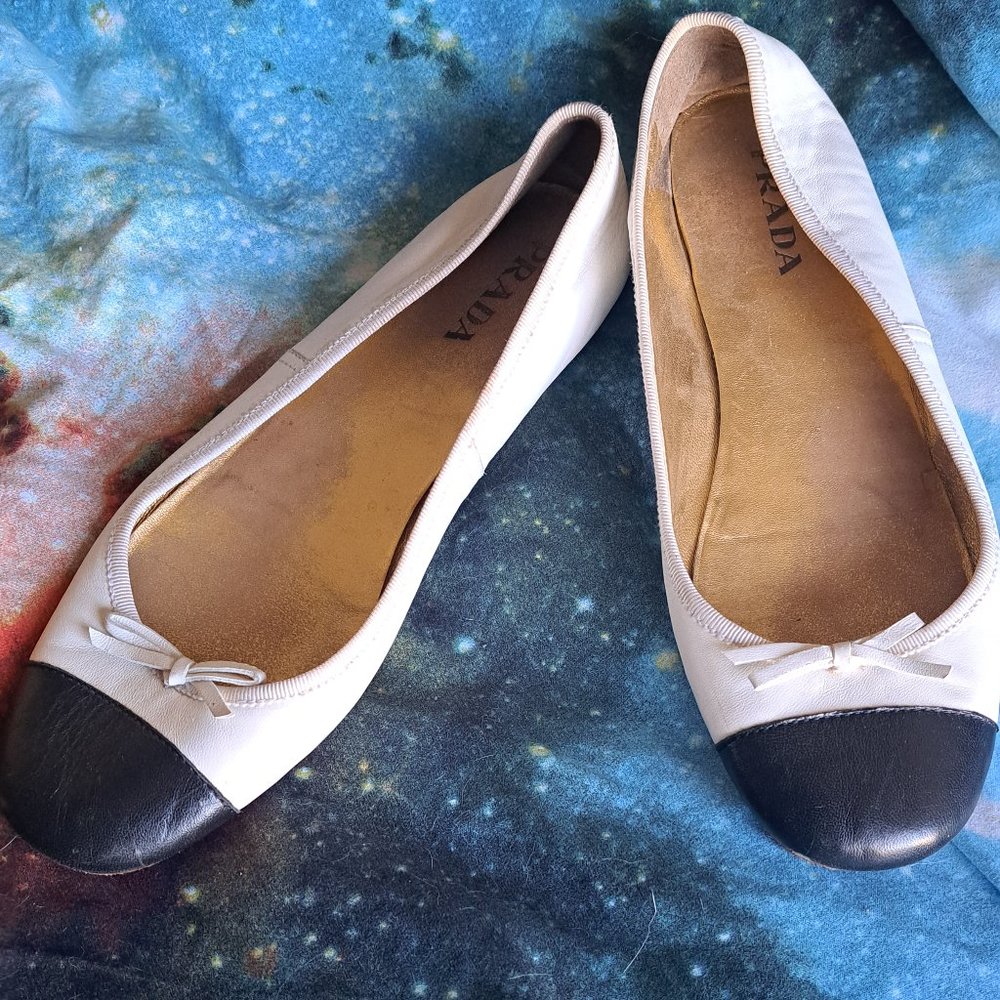 PRADA Black & White Cap toe Ballerina Flats
